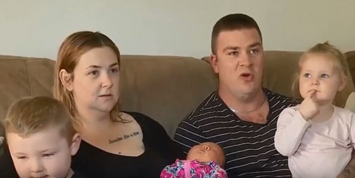 Une Petite Lutteuse De Sumo En Australie Un Bebe De Pres De 6 Kg Est Ne Regardecettevideo Fr