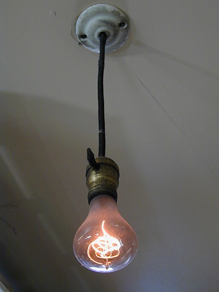 Livermore's Centennial Light Bulb