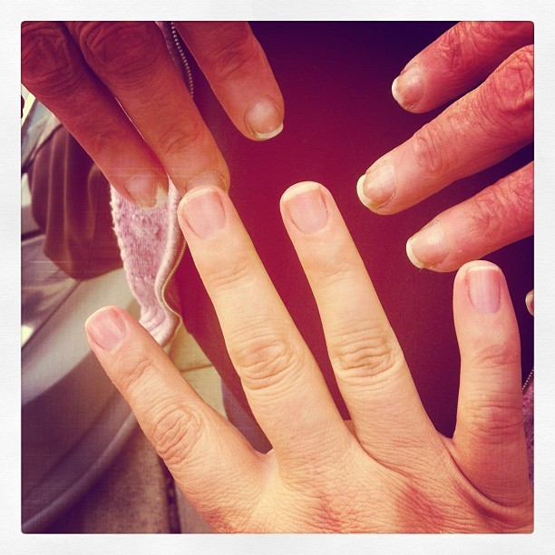 6. Pulizia delle unghie