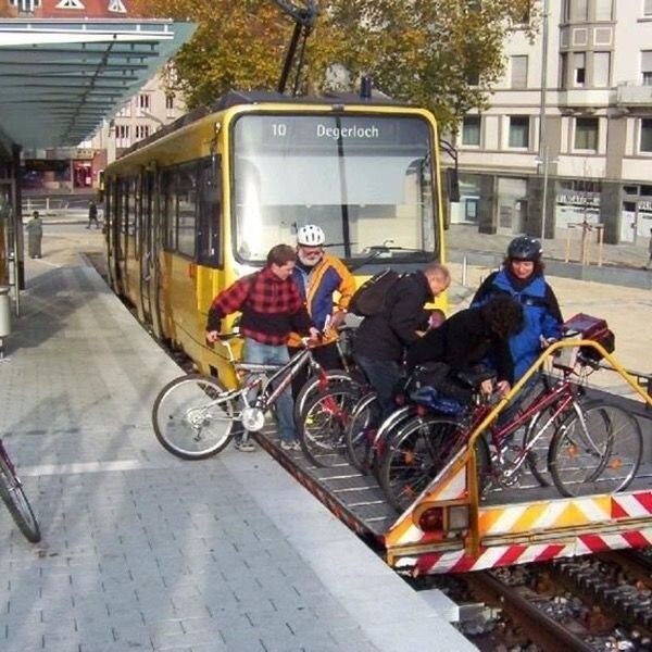 9. Un'idea per coloro che prendono il tram senza rinunciare alla bici