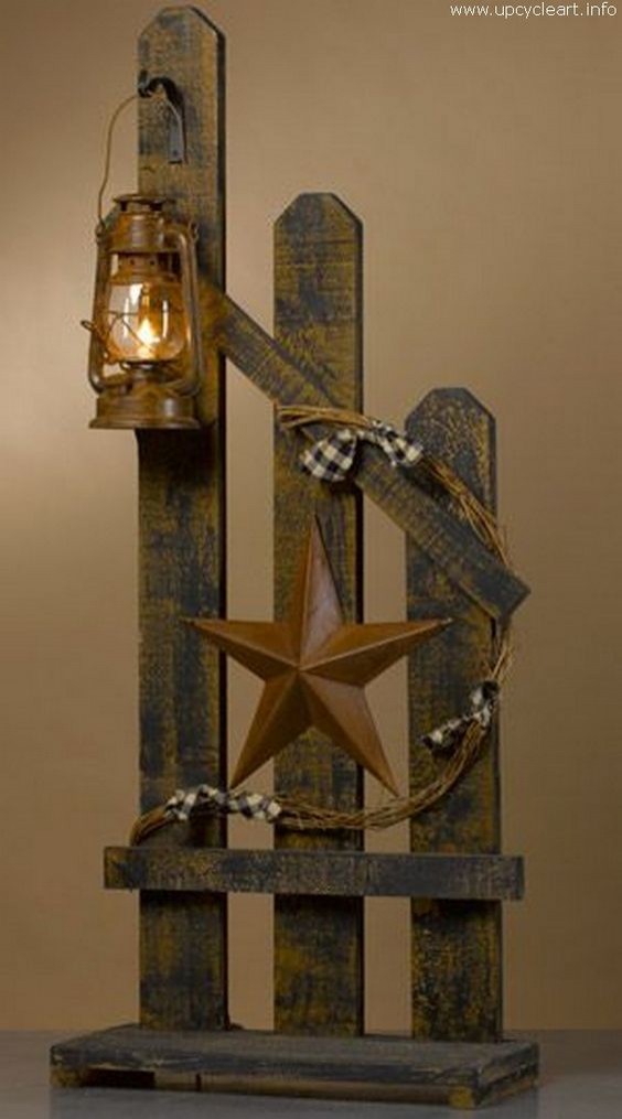 11. Una lanterna, una stella e qualche fiocco: anche con decorazioni essenziali si evoca l'atmosfera del Natale