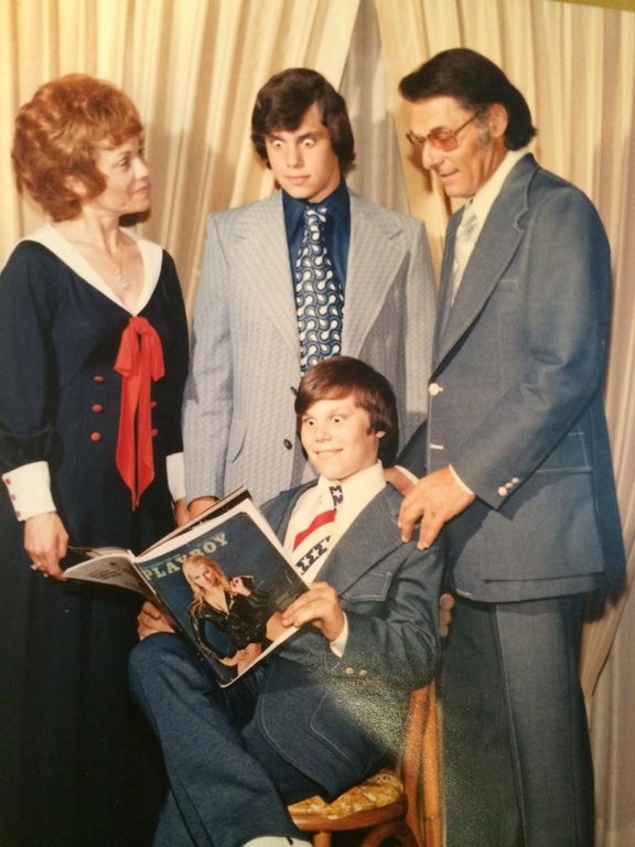 4. Una curiosa foto di famiglia (1972)