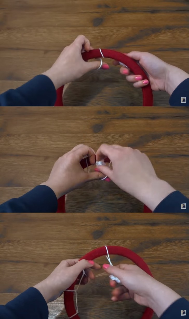 7.Proseguite aiutandovi con il pollice, stringendo nodini a distanza di circa 5 cm l'uno dall'altro