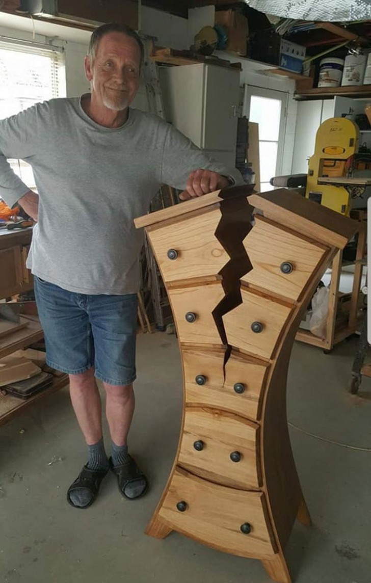 Facebook / One Of A Kind Woodwork Creations By Henk
