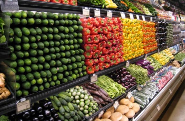 14. De ongelooflijke uitstalling van groenten en fruit in deze supermarkt