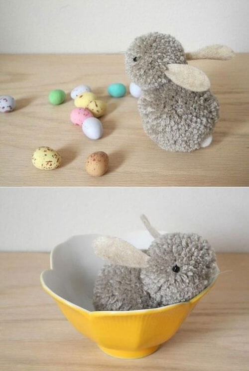 3. Con semplici pom pom di lana potete realizzare questi adorabili coniglietti