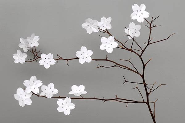 8. Origami per creare delicati fiori di ciliegio