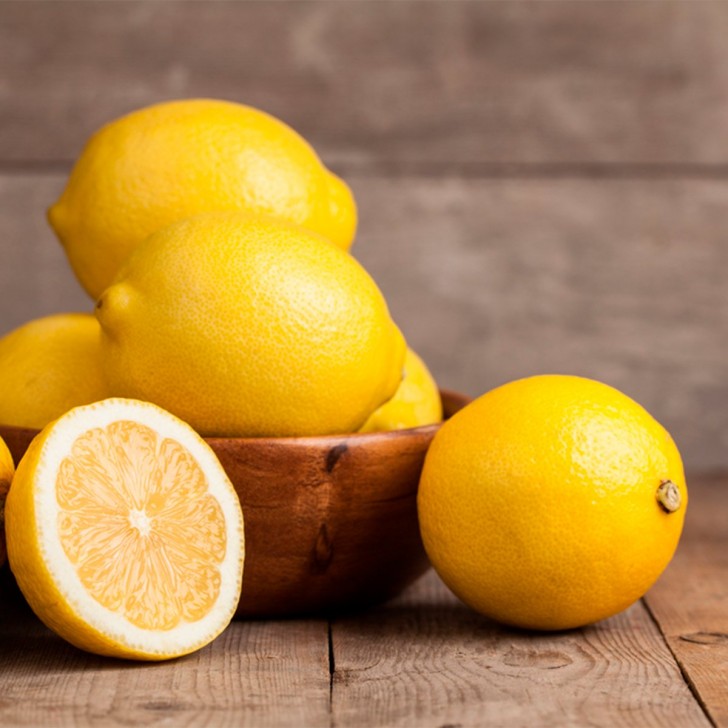 2. Usare il limone come sbiancante