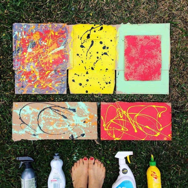 5. Mettete i colori in bottiglie spray o flaconi da spremere e date sfogo alla creatività!