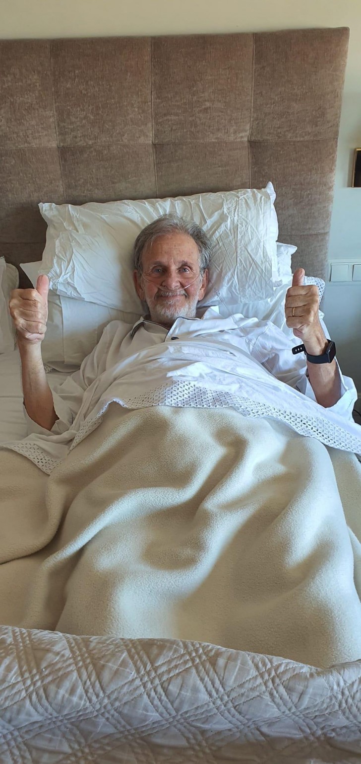 6. Luego de 11 días en el hospital y de tanto sufrimiento, mi padre, de 78 años, se encuentra en casa recuperado del Covid-19