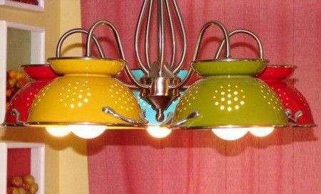 1. Stesso modello, colori diversi: ecco un lampadario unico