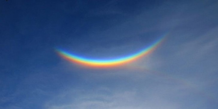 Veneto, fotografato un raro arcobaleno "rovesciato": è l'effetto di uno sbalzo termico improvviso - 2