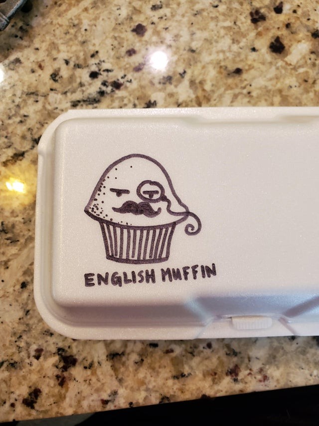4. Ein Kunde, der einen englischen Muffin bestellt hatte, fand dieses Design auf der Verpackung: sicherlich ein nettes Detail