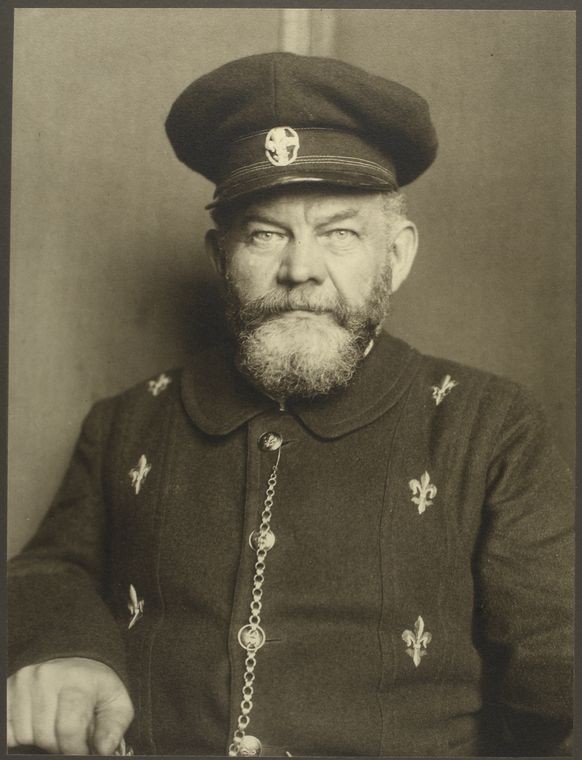1. Peter Meyer, un uomo danese di 57 anni (1905)