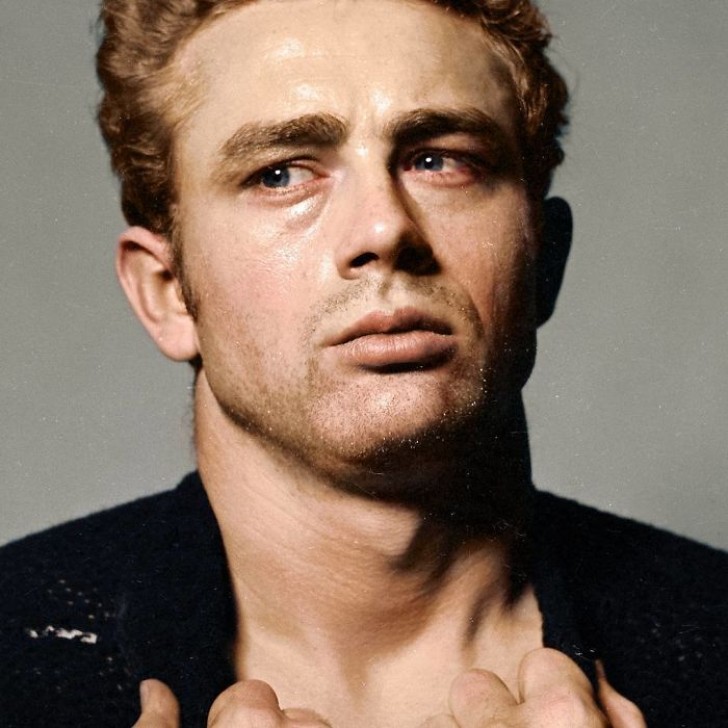 Portrait photographique de James Dean, daté de 1954