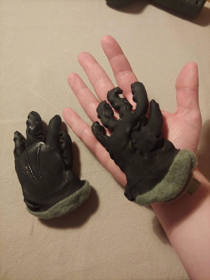 "J'ai accidentellement mis mes gants en cuir dans la machine à laver". Peut-être que maintenant ils iront à son fils !