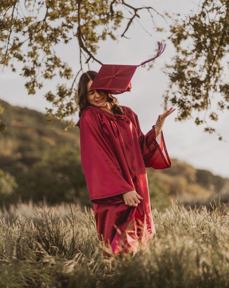 Il migliore scatto del servizio fotografico post laurea: tutto era perfetto, ma qualcosa è andato decisamente storto.