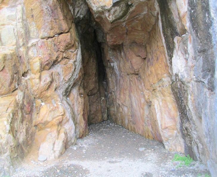 Wenn Sie sich entscheiden, eine Höhle in Schottland zu besuchen, aber dann bringt Sie die harte Realität wieder auf den Boden der Tatsachen zurück
