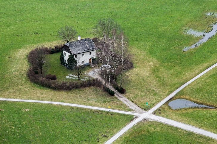 1. Alla scoperta di Salisburgo, in Austria: immaginate come potrebbe essere vivere in questa casa!