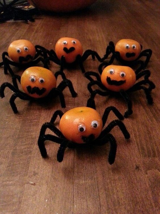 12. auch Mandarinen können zu Spinnen werden: ein Pinsel genügt