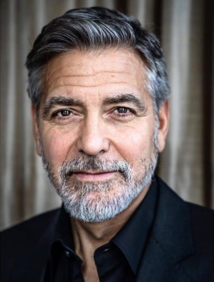 3. George Clooney è il classico uomo che più invecchia e più piace alle donne!