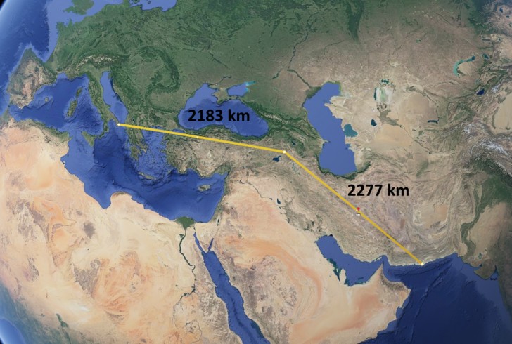 14. Questa carta mostra che il punto più a nord dell'Iran è più vicino all'Italia che al punto più meridionale dello stesso Iran!