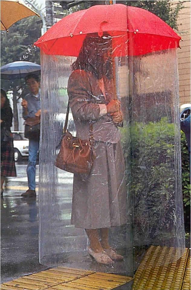 La solution pour ceux qui ne veulent vraiment pas sentir une goutte de pluie sur eux !