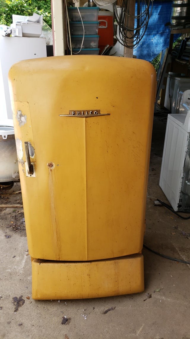 16. Ce réfrigérateur est toujours aussi froid : une véritable relique historique !