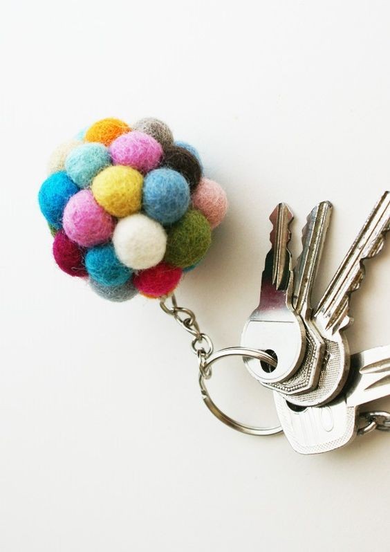 1. Un porte-clés doux et coloré