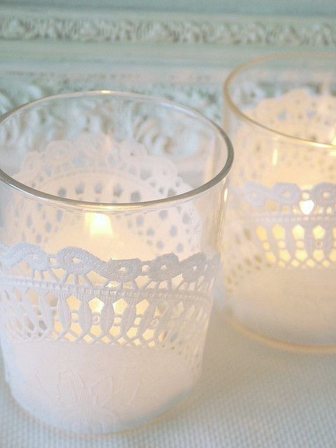4. Verwandeln Sie jedes anonyme Glas in einen eleganten Kerzenständer