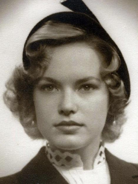 "Mijn oma in 1954"