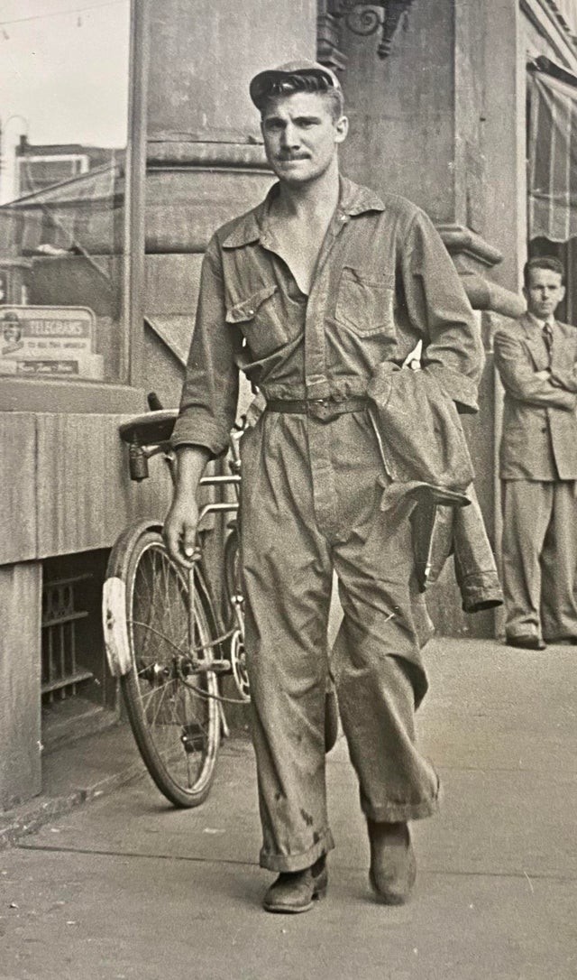 "Mijn opa leek in 1948 net een echt model."