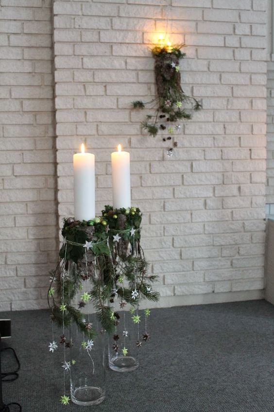 4. In dezelfde soort vazen kan je decoraties maken met kaarsen, net zoals deze kaarsen, die alleen maar tot de rand in de vaas worden geplaatst