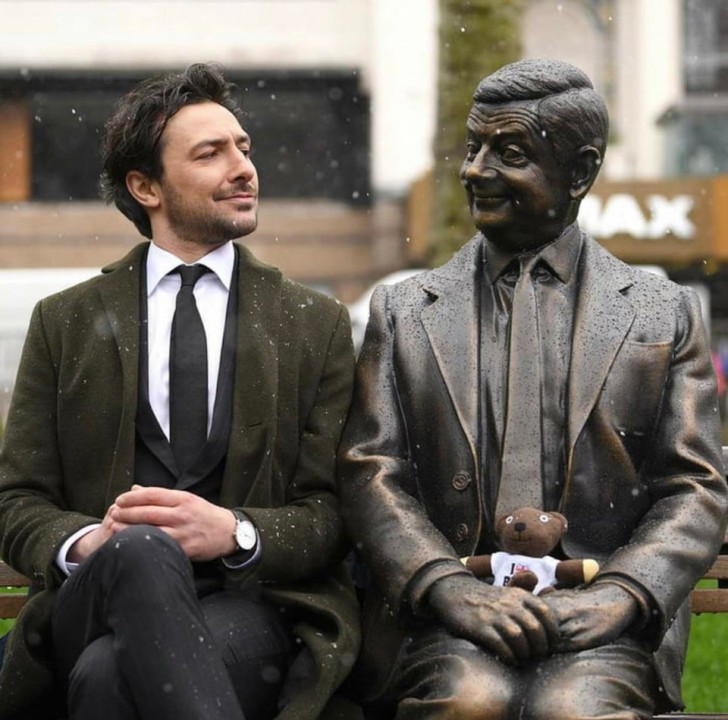 Een standbeeld gewijd aan het personage van Mr. Bean in Londen, op Leicester Square.