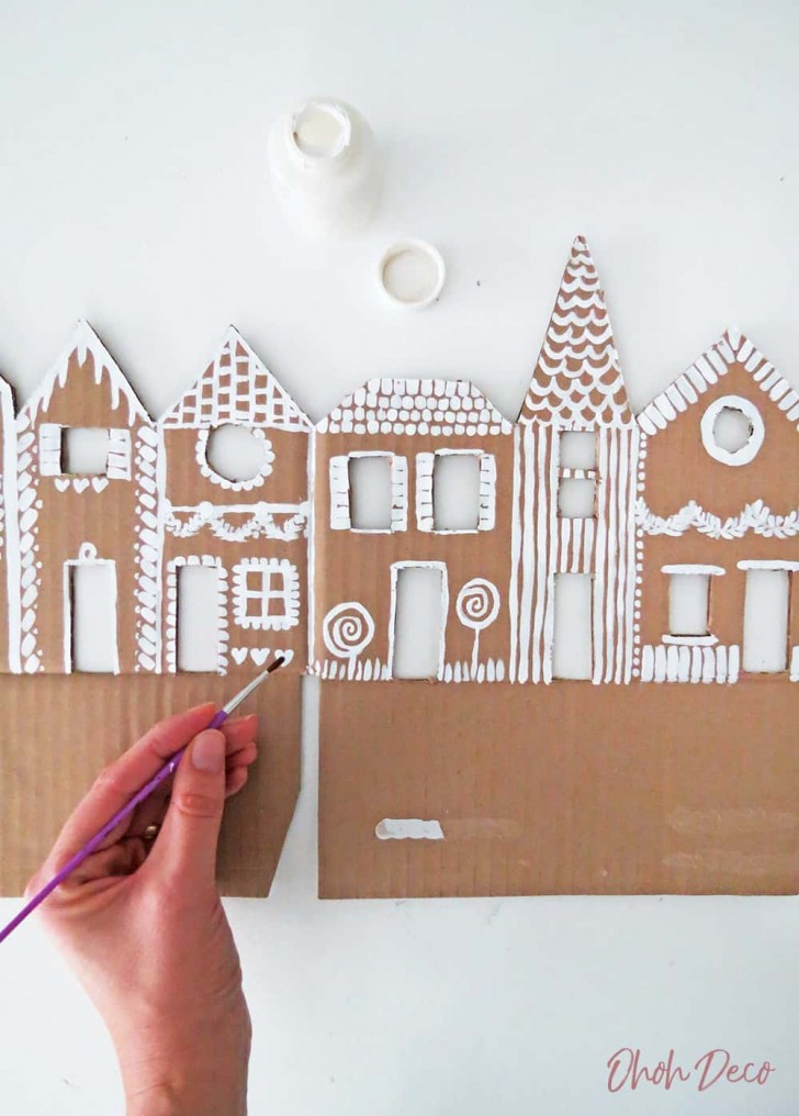 9. Et que diriez-vous d'utiliser le carton pour une création qui rappelle les petites maisons en pain d'épice ?