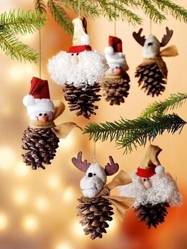 WedDecor 8 Ornamenti Natalizi In Legno Da Appendere – Decorazioni Albero Con Babbo Natale E Alberelli, 13x13 Cm, Con Cordino