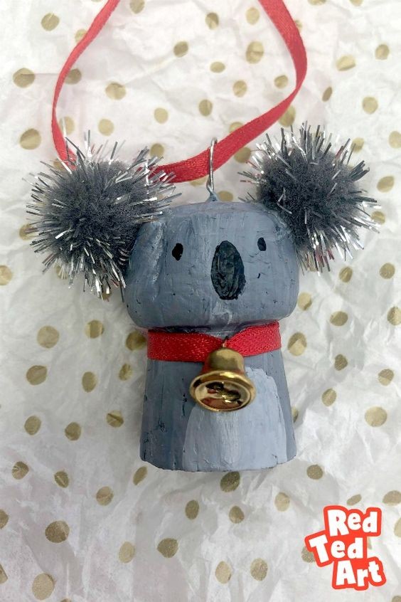 9. Oppure, come questo koala, potrebbe decorare un pacco regalo