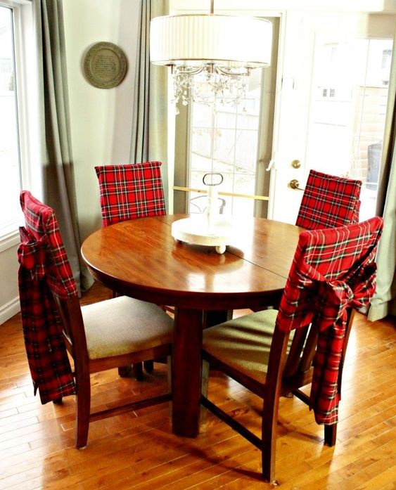 6. Un decoro perfetto per case in stile country, con stoffa a motivo tartan