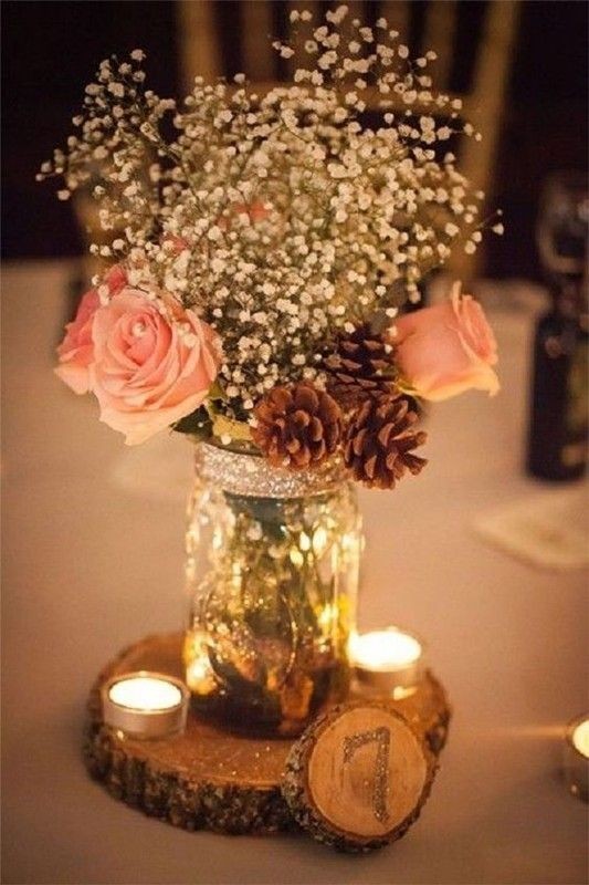 3. Bij belangrijke gelegenheden kun je met behulp van ook verse bloemen prachtige tafelstukken maken