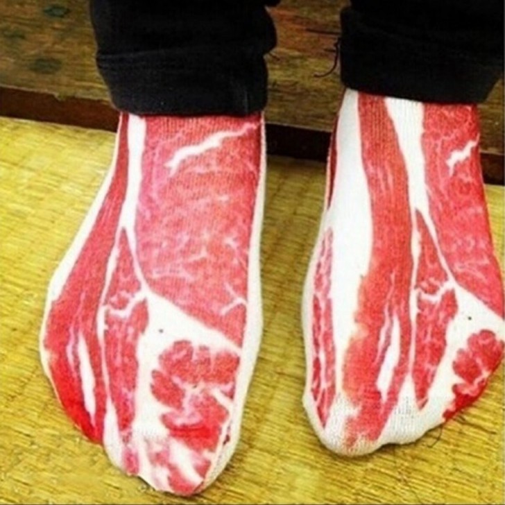 9. Ne montrez pas ces chaussettes à des personnes qui ne mangent pas de viande !
