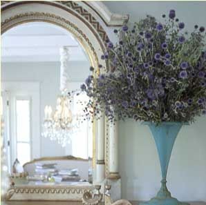 6. Vasi di fiori freschi come decorazione preferita