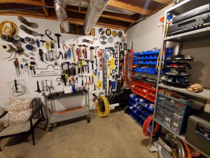 4. Vergessen Sie unordentliche Garagen mit all den Werkzeugen übereinander: Das ist lehrbuchmäßig!