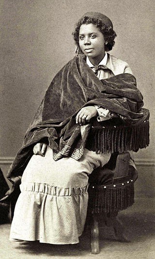 11. Edmonia Lewis (1844-1907): fu la prima donna afro-americana con radici native a raggiungere il riconoscimento internazionale come scultrice.