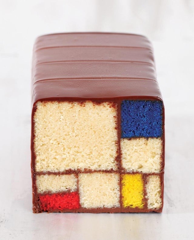 Een werkelijk artistieke taart: het lijkt alsof het uit een schilderij van Mondriaan is gekomen!