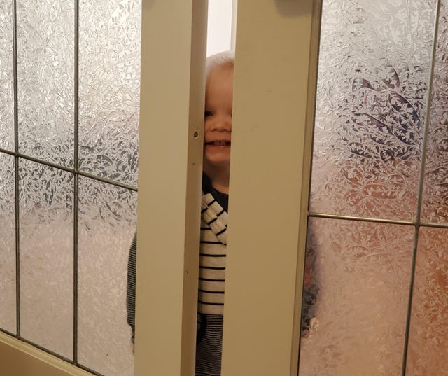 Don't you feel like you're in a horror movie when your child peeks through the door like this?