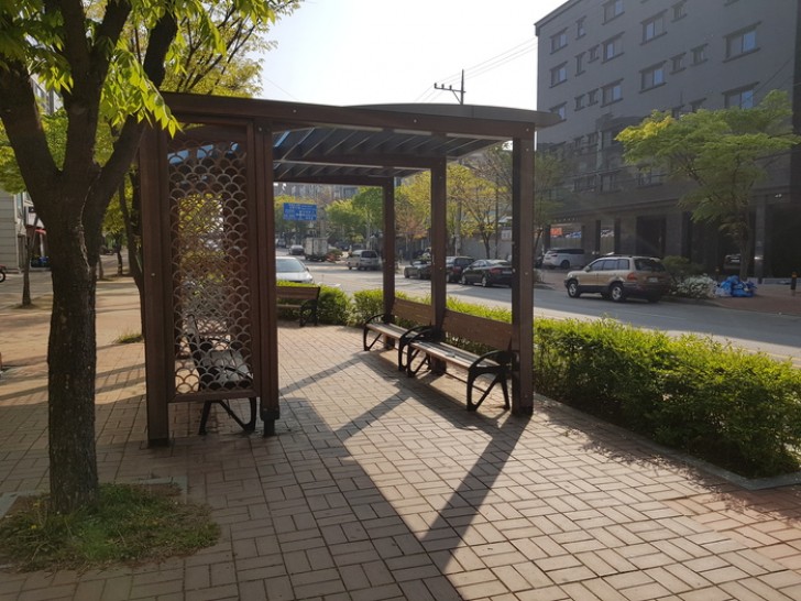 6. In questa città sudcoreana ci sono gazebi per riposarsi a intervalli regolari sui marciapiedi
