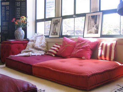 9. Con i soffitti bassi, è meglio scegliere divani, poltrone e tavolini che siano più bassi del solito