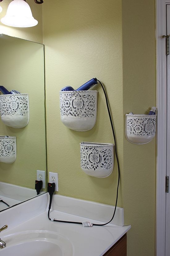 2. I vasi di ceramica a parete diventano utili portatutto