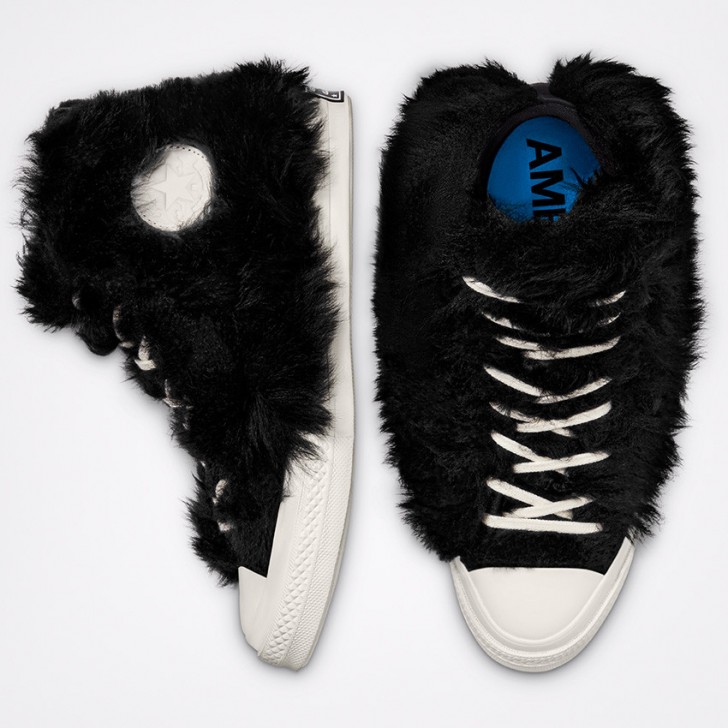 For lovers of furry sneakers!