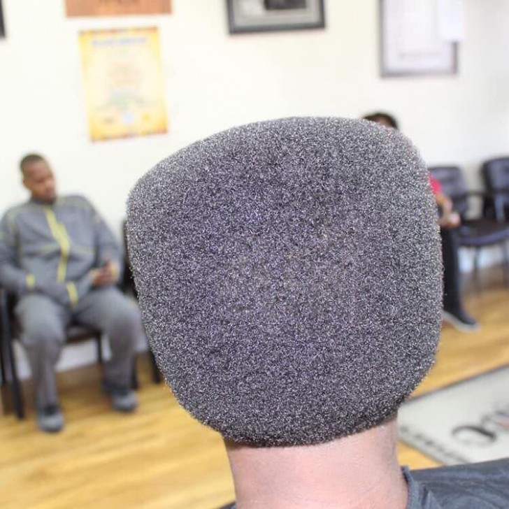 Ist es ein Kopf oder ein Mikrofon?